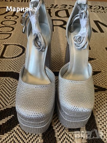 Страхотни блестящи обувки, снимка 5 - Дамски обувки на ток - 45464750