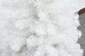 Коледна Снежно бяла или зелена елха с шишарки + пласмасова стойка  ТОП ПРЕДЛОЖЕНИЕ, снимка 7