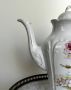 Порцеланов чайник и захарница - Ар Нуво в класическа форма и декорація, снимка 3