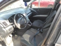 Toyota Corolla Verso 2.2 D-cat 177кс на части, снимка 7