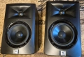 Активни студийни мониторни тонколони JBL LSR305, снимка 1