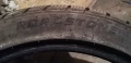 Продавам 1 брой зимна гума 225.40.18 дот 2022, снимка 4