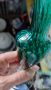 Малка кристална вазичка в изумрудено зелен цвят, извито оребрена., снимка 6