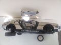 DELOREAN DMS 12 лят модел в мащаб 1/8  Back to the Future Premium 1982г., снимка 5