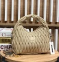 чанти MIU MIU BAG 
⬆️ 17 CM
➡️ 29 CM
, снимка 1
