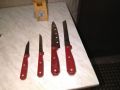Ножове Петерхоф нови в дървена стойка поставка, снимка 1 - Прибори за хранене, готвене и сервиране - 45375003