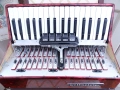 Нов акордеон Велтмайстер Серино 80 баса, снимка 16