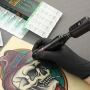 Нова Професионална безжична тату машинка пълен стартиращ сет мастила игли, снимка 7