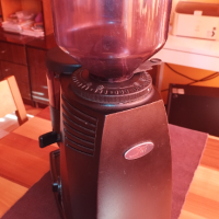 Професионална кафемелачка La San Marco , снимка 4 - Кафе машини - 44959203