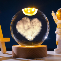 LED Светеща кристална топка/лампа, 3D сензорна - Сърце, снимка 3 - Настолни лампи - 45036199