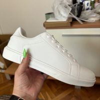 Чисто нови бели обувки (43 номер), снимка 2 - Дамски ежедневни обувки - 45397950