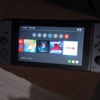 Nintendo switch пълен комплект+ 20 игри , снимка 1 - Nintendo конзоли - 45557914