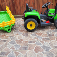 Електрически трактор за деца, снимка 6 - Електрически играчки - 44940389