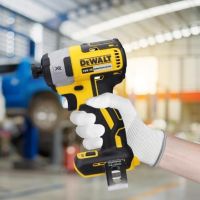 Акумулаторен безчетков импакт Dewalt DCF887N, без батерии и зарядно, снимка 7 - Винтоверти - 45855887