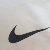Nike PRO Stretch Compession Womens Size L НОВО! ОРИГИНАЛ! Дамска Тениска!, снимка 11 - Тениски - 45436825