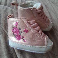 Бебешки буйки , снимка 2 - Бебешки обувки - 45497832