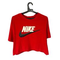 Дамска тениска над пъпа Nike, Размер М , снимка 1 - Тениски - 45776365