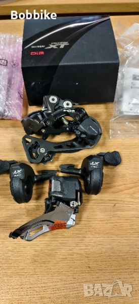 Shimano Deore XTR,XT Di2 дерайльори + команди, снимка 1