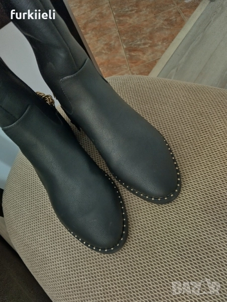 Нови дълги ботуши номер 40 стелка 26 см., снимка 1