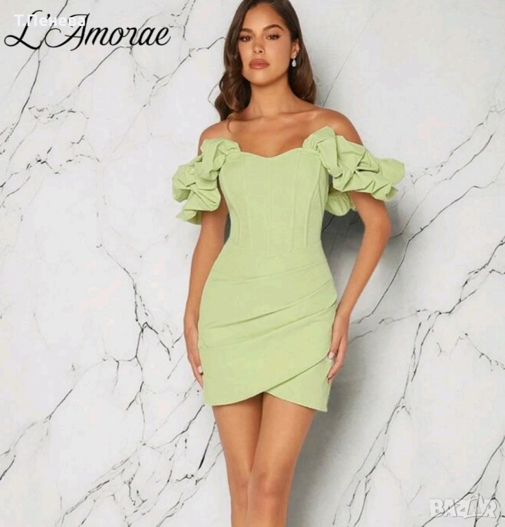 Нежна зелена рокля , снимка 1