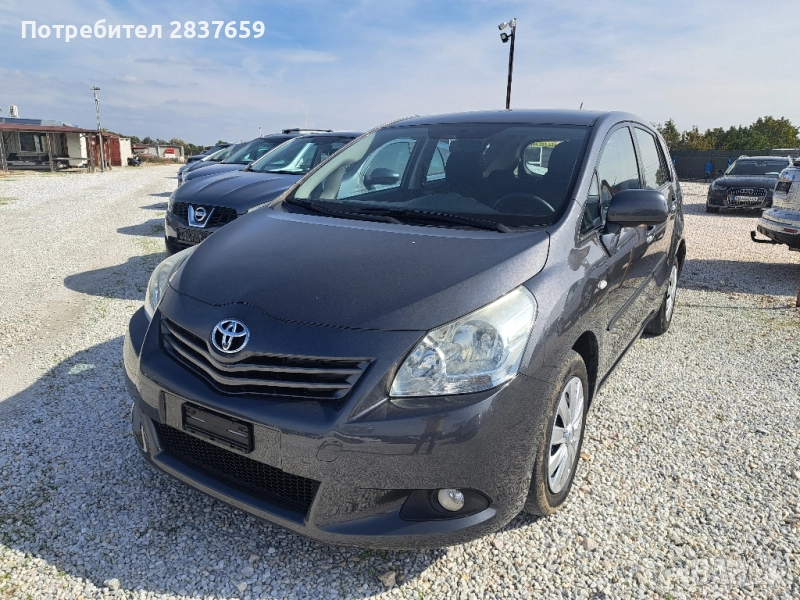 Тойота Версо 1.8 бензин-7 места , снимка 1