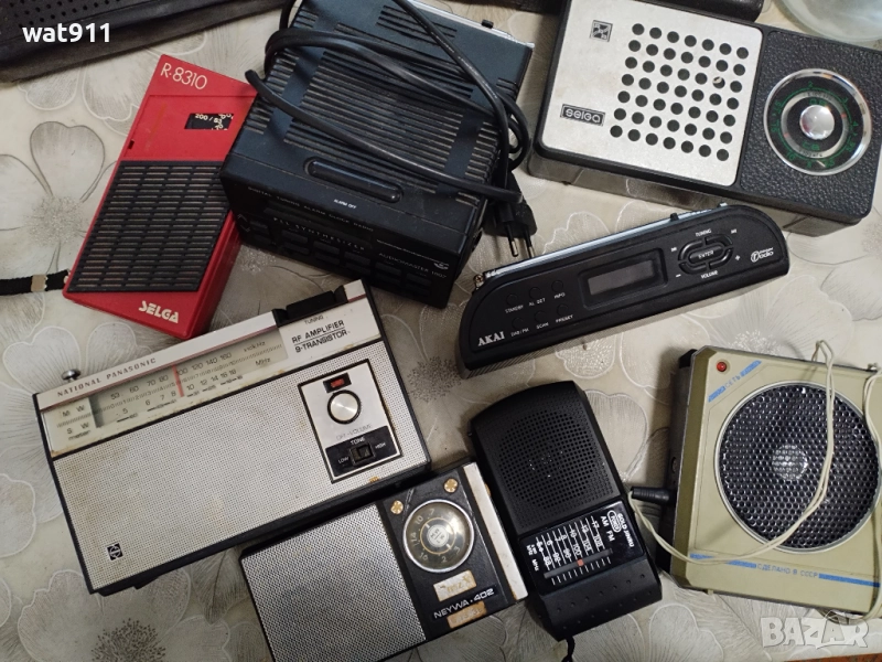 Лот стари радио апарати, снимка 1
