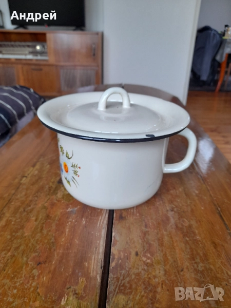 Старо емайлирано гърне,Цокало, снимка 1