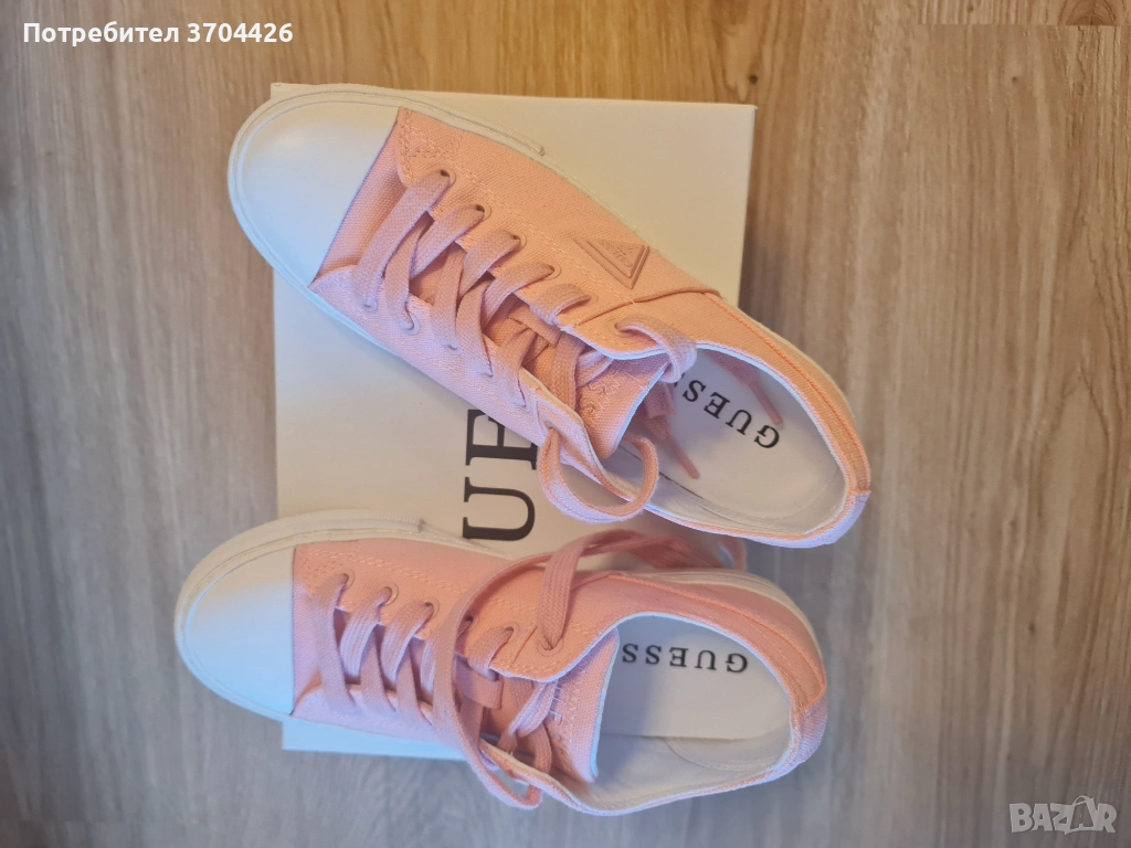 Гуменки GUESS, снимка 1