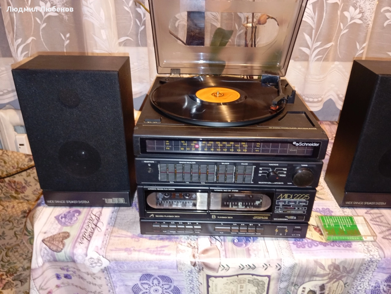 Ретро уредба Shneider касетофон,радио,грамофон, снимка 1