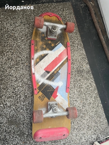 Голям стар скейтборд , снимка 1