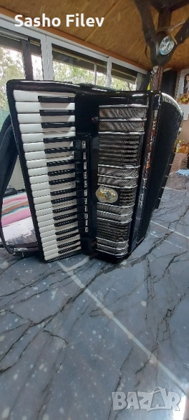 Акордеон veltmaister S4 , снимка 1