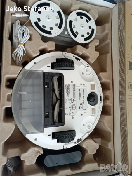 Продавам робот BISSEL ROBOT  много запазен  , снимка 1