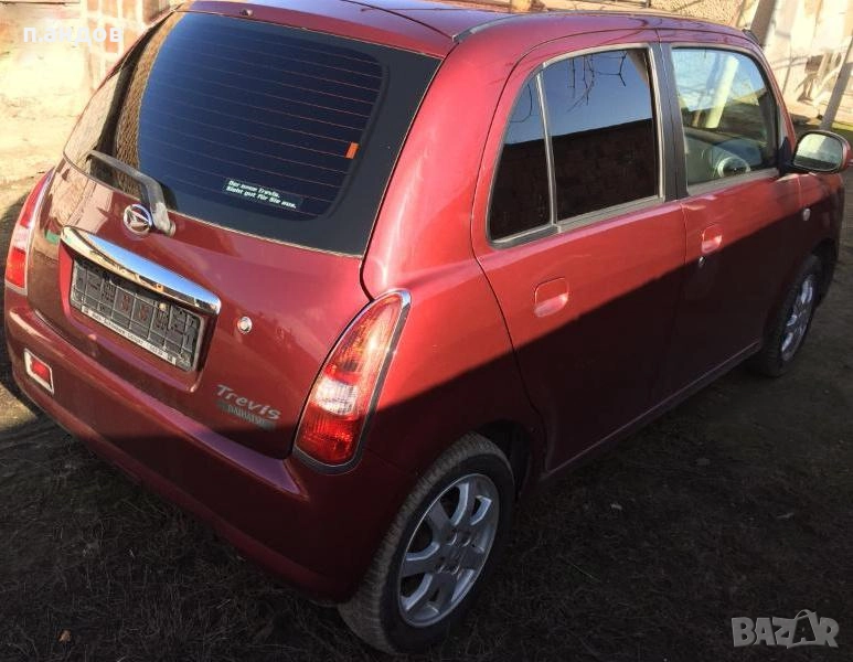 дайхатсу тревис на части, снимка 1