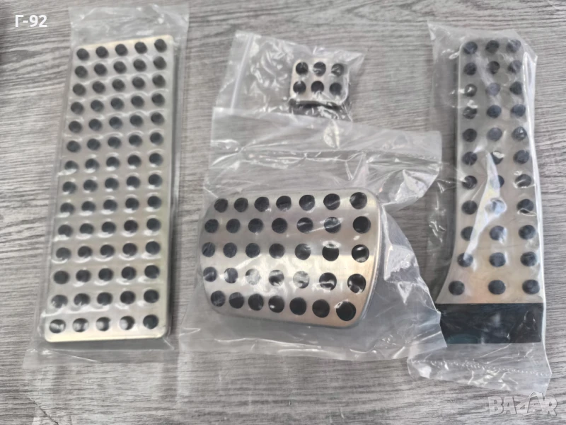 A1702900182++**НОВА**Заместителна Част**MERCEDES-BENZ**Капачета за педали **, снимка 1