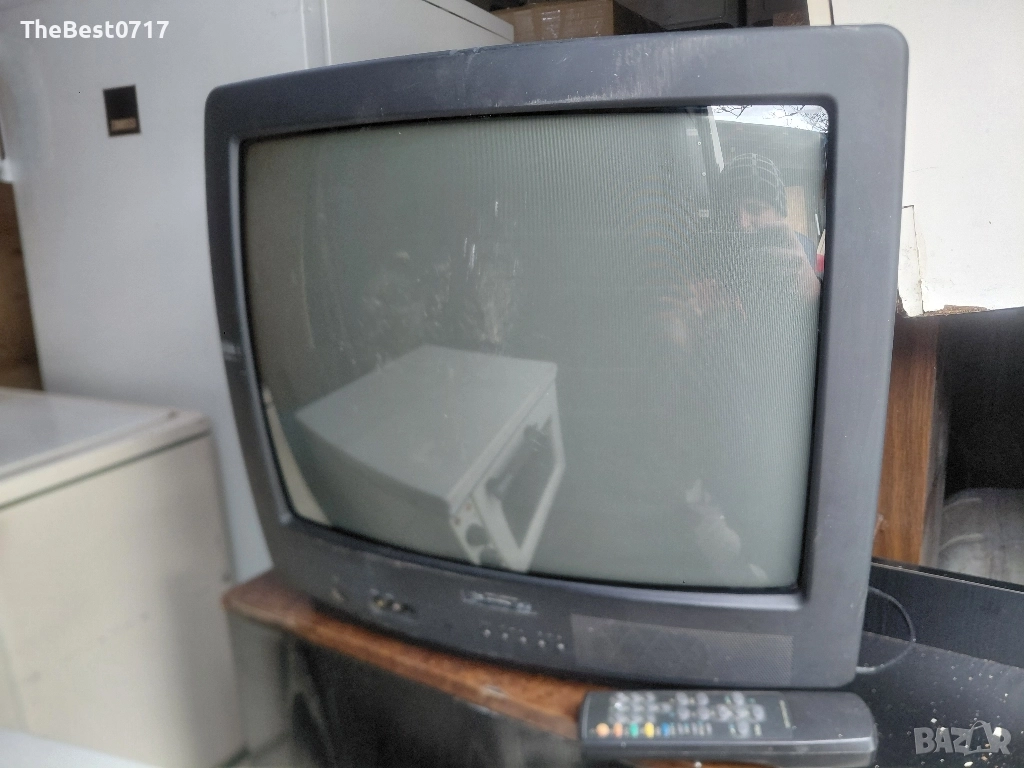 телевизор JVC , снимка 1