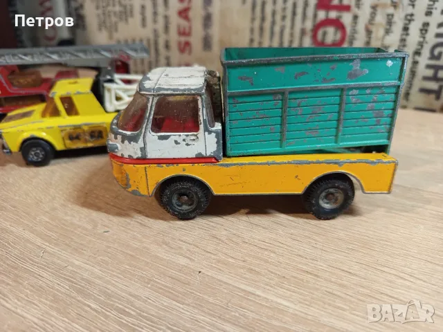 Стари метални камиончета"Matchbox"Corgi', снимка 3 - Колекции - 49422052