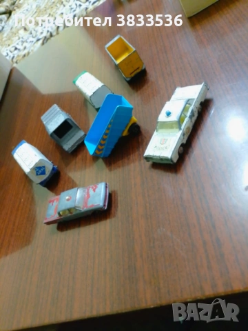 Стари метални ретро играчки колички Matchbox made in England, снимка 7 - Колекции - 53672677