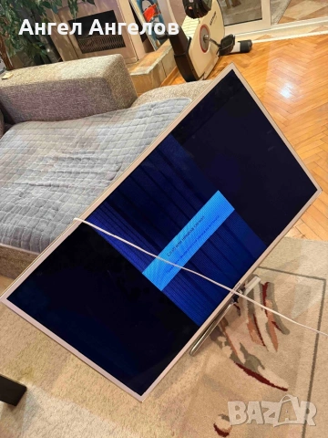 Продавам телевизор Samsung UE40D6510WS цял за части с проблем с матрицата