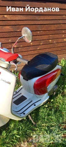 продаве се мотоциклет Ламбрета, скутер, снимка 2 - Мотоциклети и мототехника - 54251775