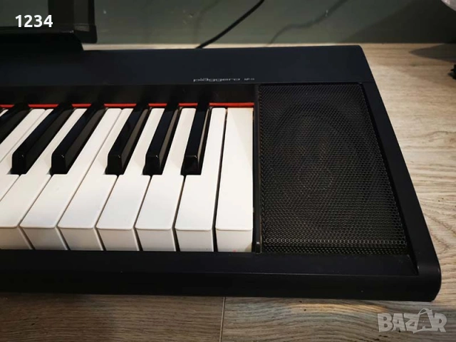 Дигитално пиано YAMAHA PIAGGERO NP11 синтезатор динамична клавиатура 5 октави , снимка 5 - Синтезатори - 53949186