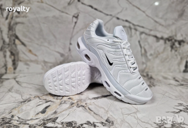 Nike Спортни Бели Мъжки Маратонки , снимка 2 - Маратонки - 52416707