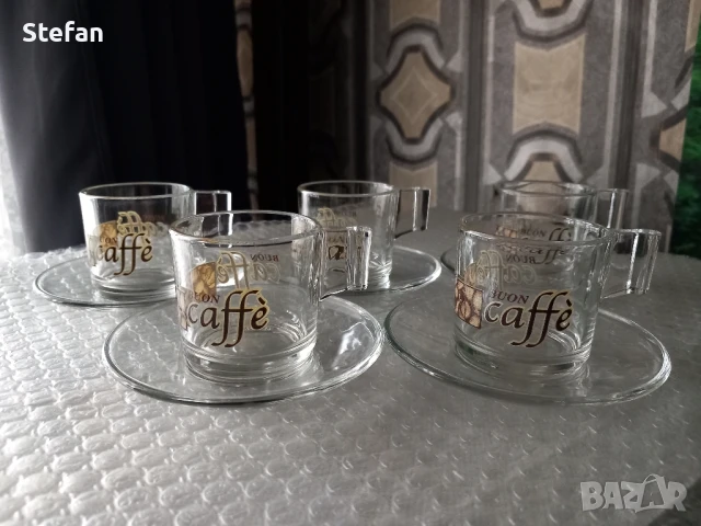 Италиански сервиз за кафе