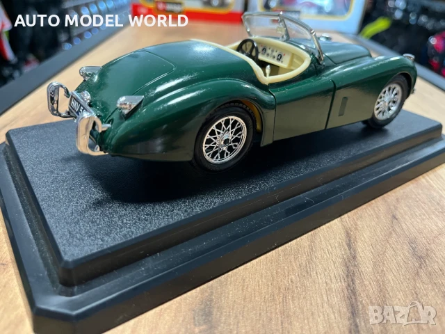 Метална колекционерска количкa BBURAGO JAGUAR XK120 1948 мащаб 1:24, снимка 2 - Колекции - 50885001