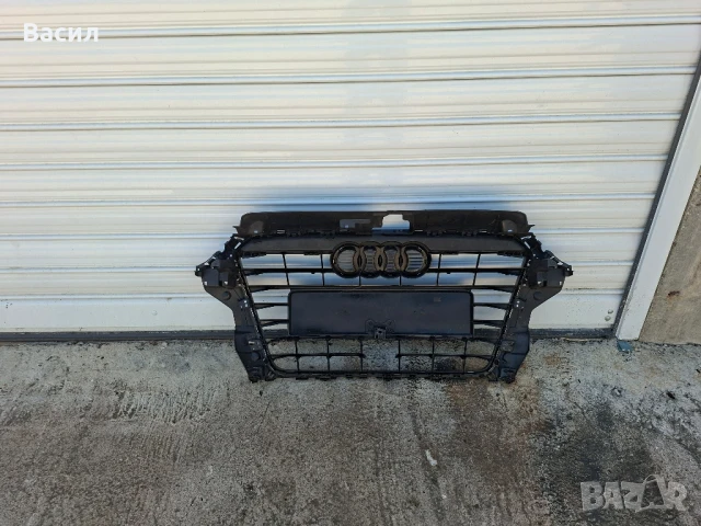 Решетка за Audi, снимка 2 - Части - 50938318