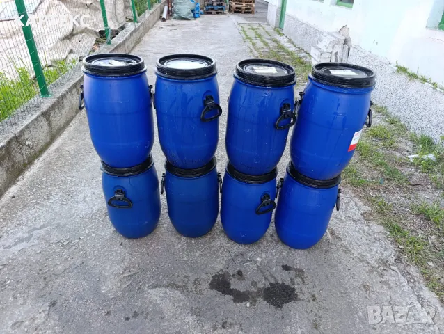 Бидони от PVC 30 L с капак и скоби 
