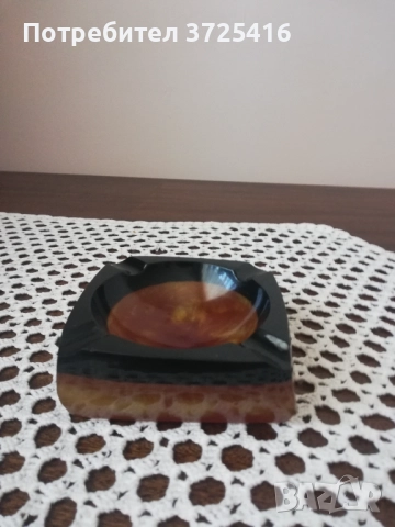 Черен, бял  и кафяв пепелник, снимка 2 - Други - 51502015