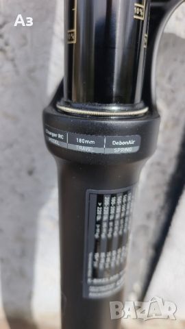 Вилка RockShox Yari RC Debon Air 29'' 180mm 15x110mm Boost, снимка 7 - Части за велосипеди - 45074906