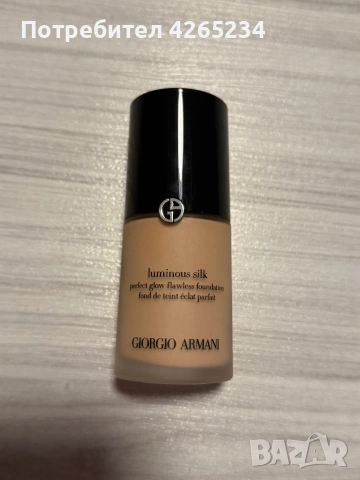 Luminous Silk Foundation на Giorgio Armani