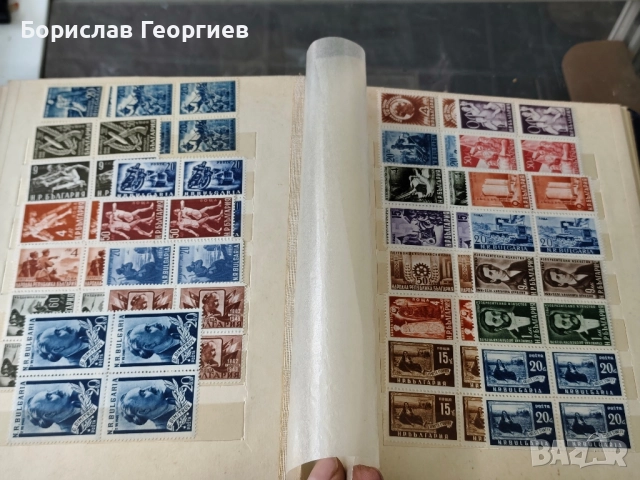Класьор с български пощенски марки, снимка 6 - Филателия - 52277413