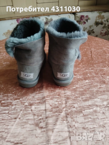 UGG оригинални боти 31 номер, снимка 4 - Бебешки боти и ботуши - 53402104